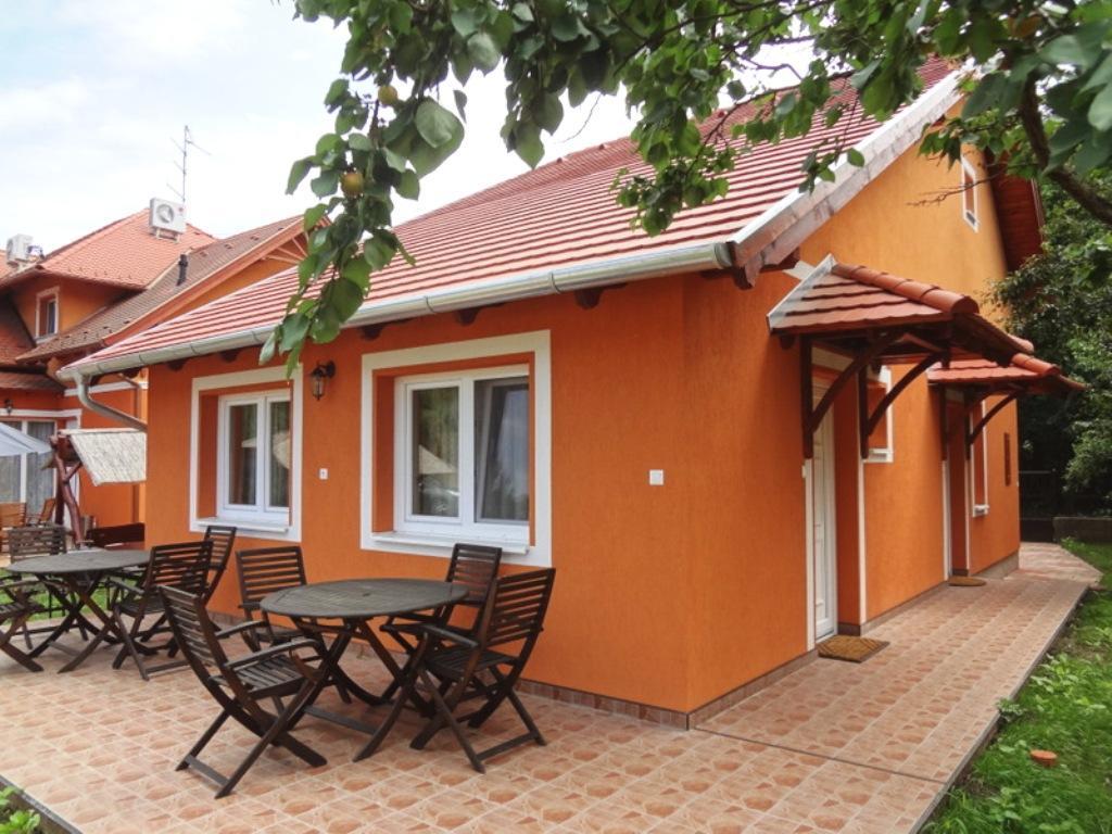 Horváth Apartmanház Orosháza Esterno foto