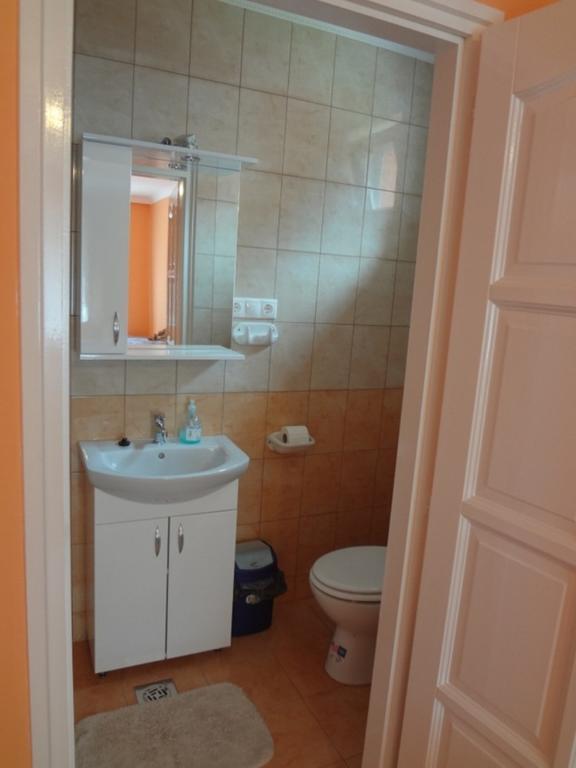 Horváth Apartmanház Orosháza Esterno foto