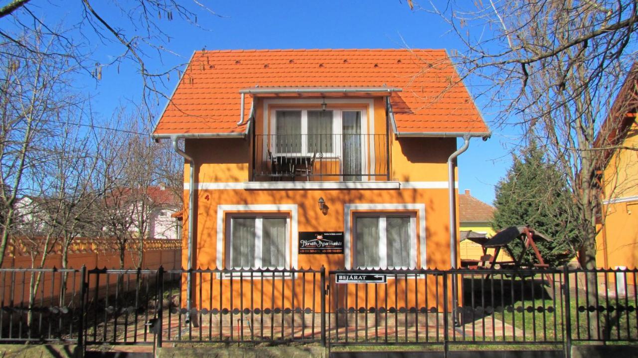 Horváth Apartmanház Orosháza Esterno foto
